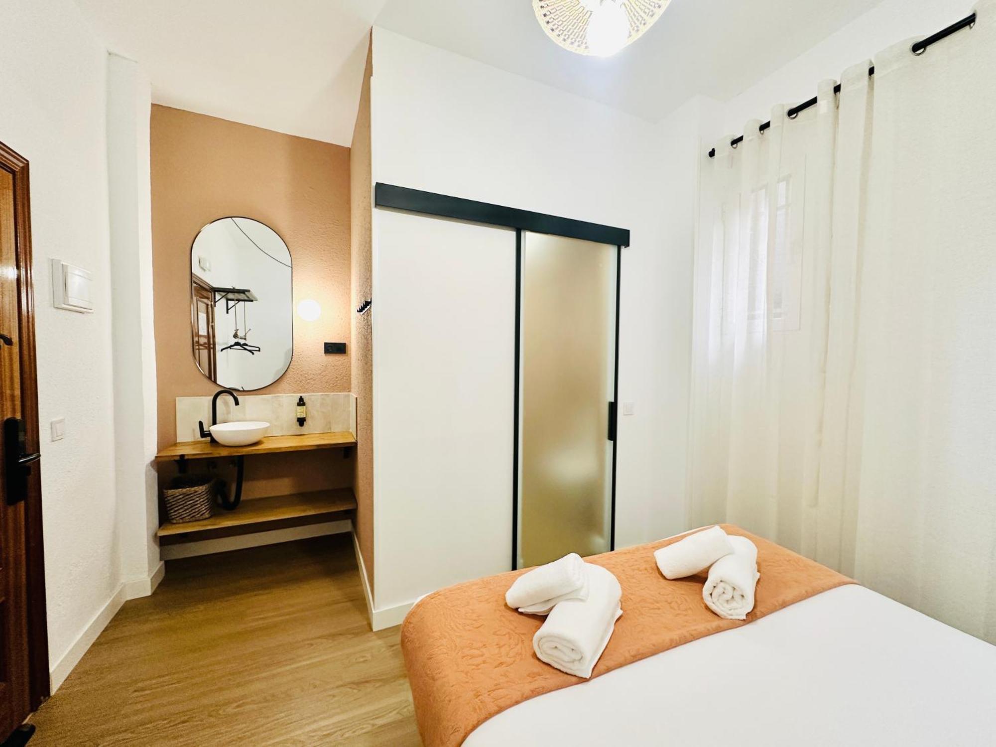 Autentic Boutique Moncloa Madrid Eksteriør bilde