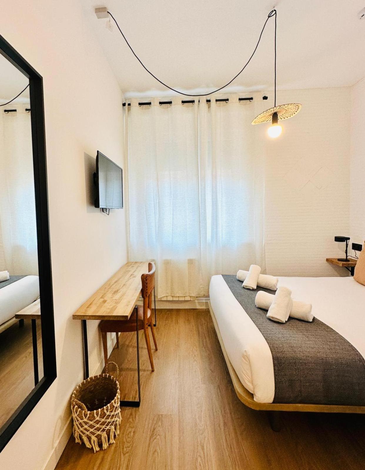 Autentic Boutique Moncloa Madrid Eksteriør bilde