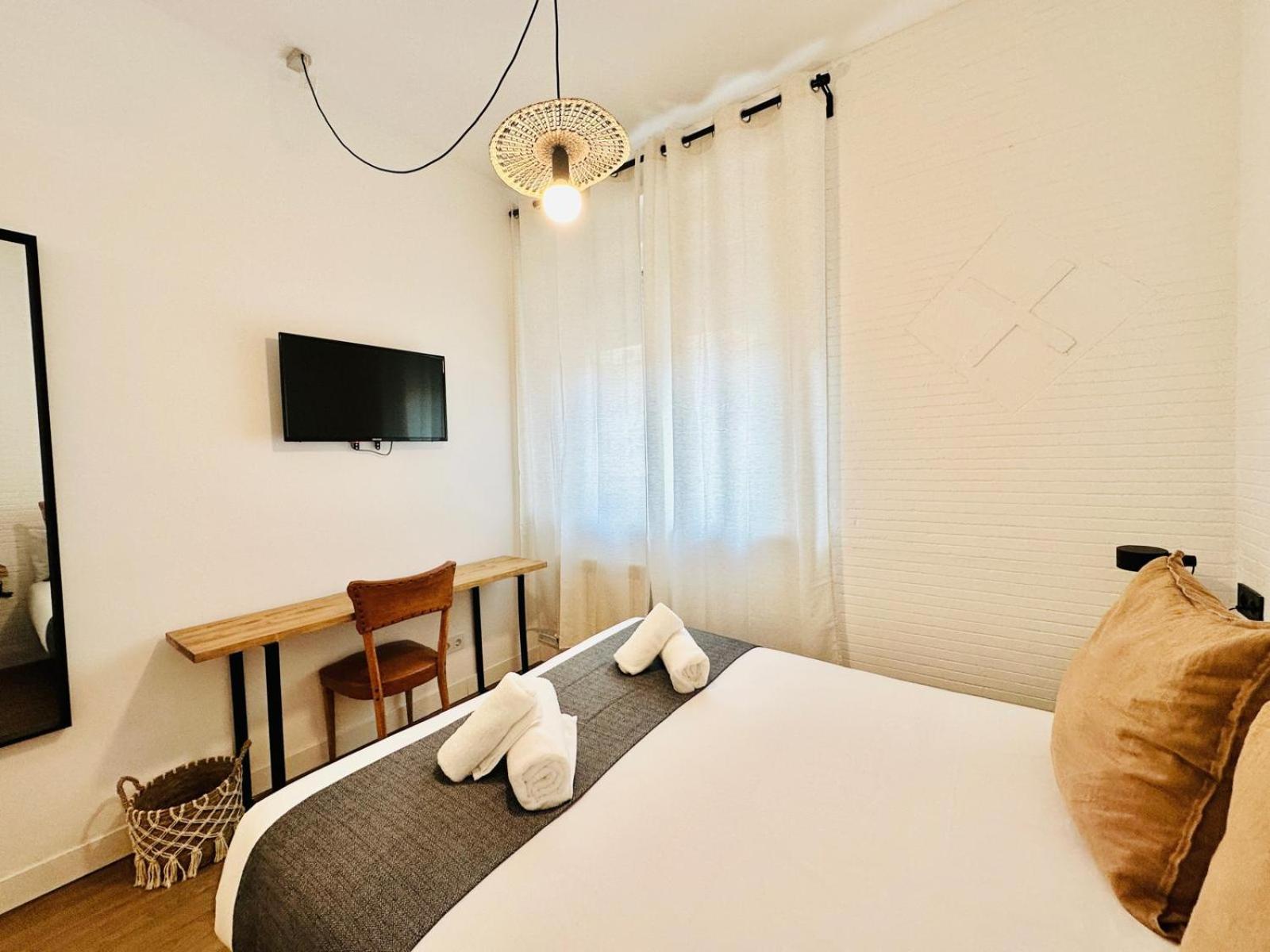 Autentic Boutique Moncloa Madrid Eksteriør bilde